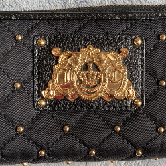 JUICY COUTURE💫Vintage🗝️Black Quilted Gold Beaded Wallet - Picture 5 of 12